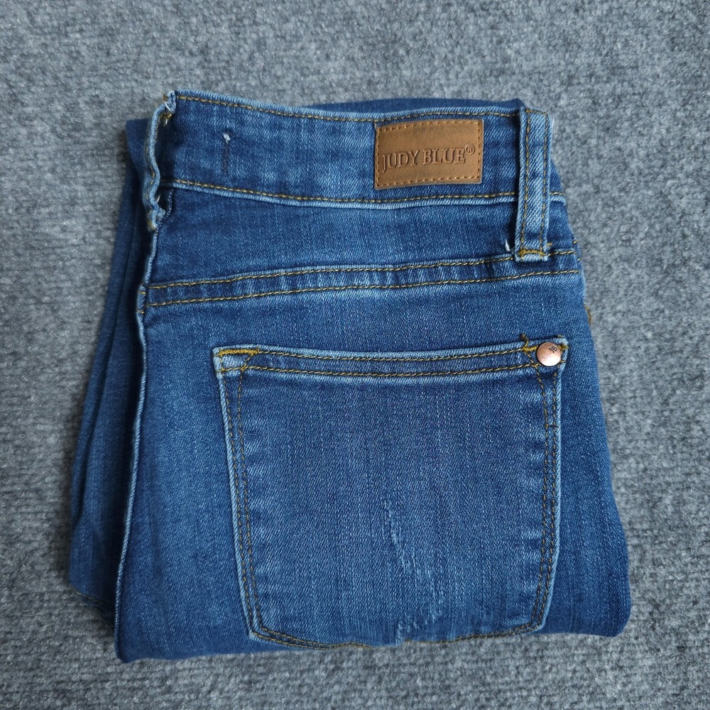 Judy Blue Relaxed Fit light Wash Distressed Jeans Denim Size 27 Casual